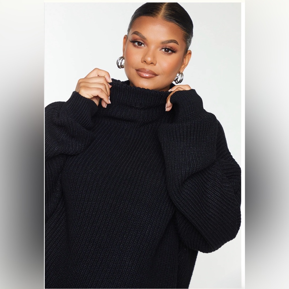 PLUS BLACK HIGH NECK SWEATER